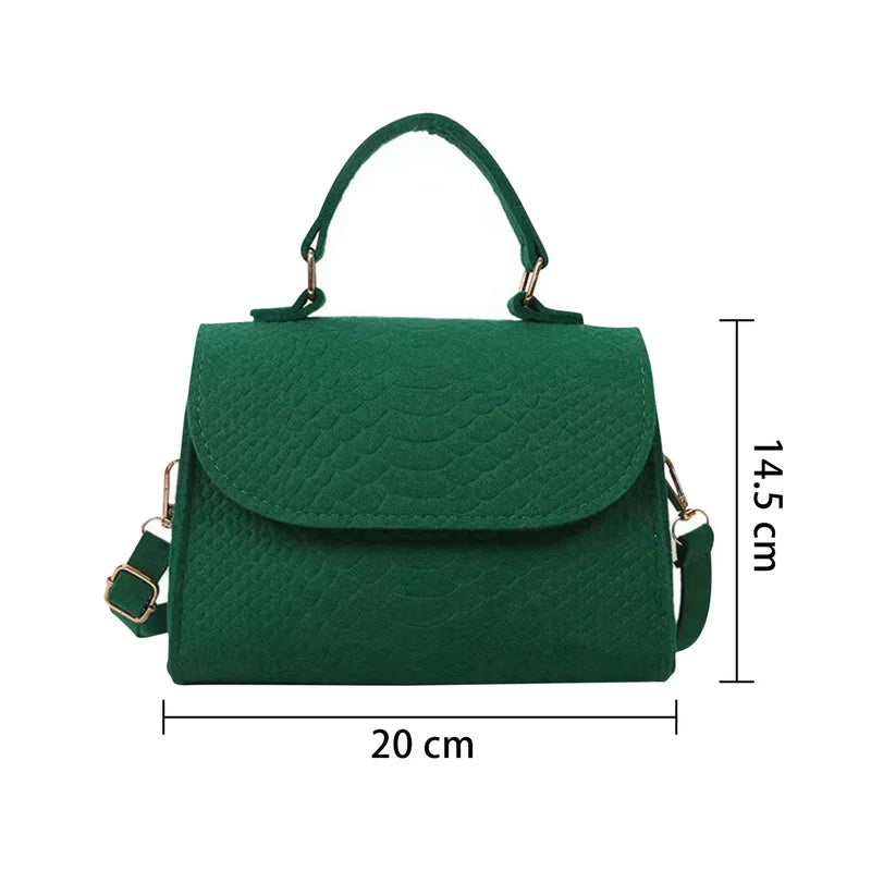 Bolsa vintage quadrada, bag pequena material em feltro